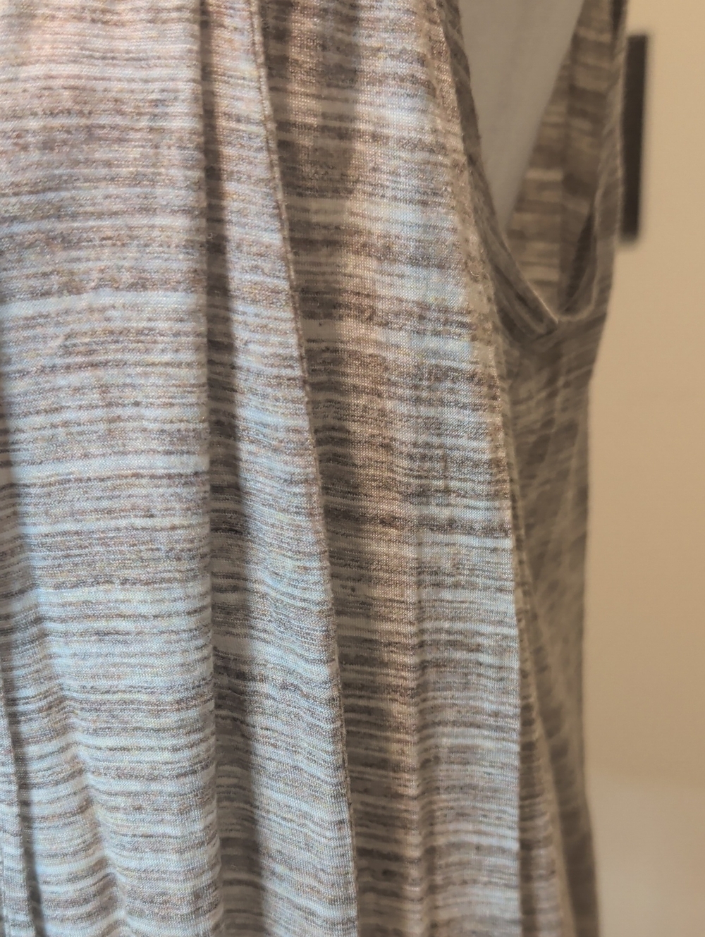 New York & Company Lt Heathered Beige and Brown Open-Front Sleeveless Cardigan - Picture 3 of 10